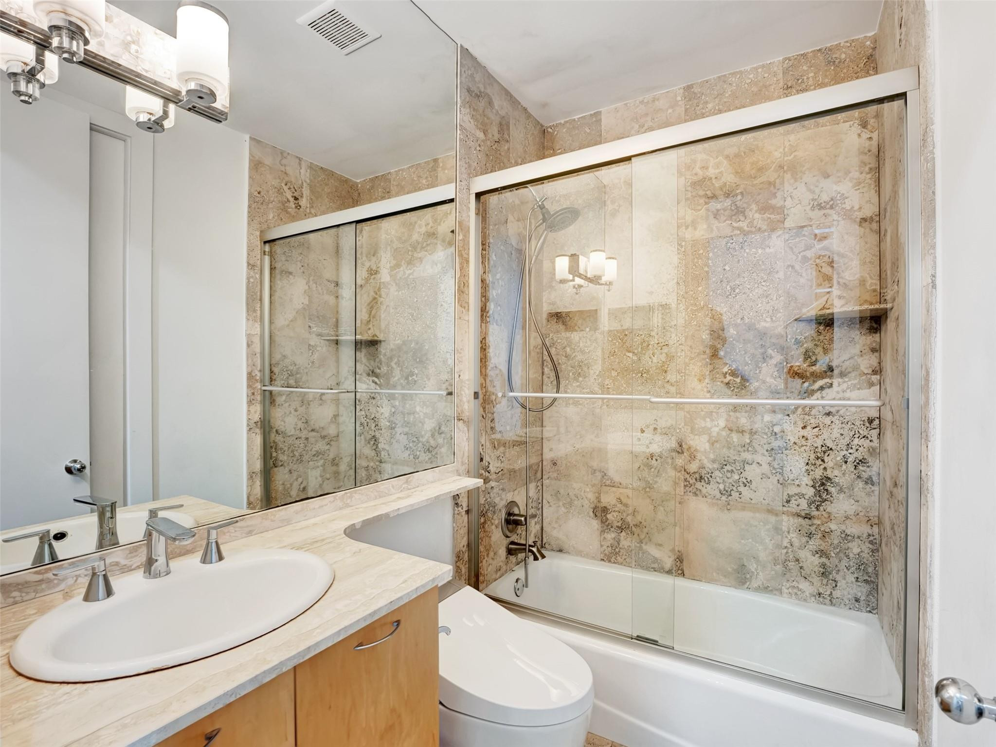 2300 Riverlane Ter