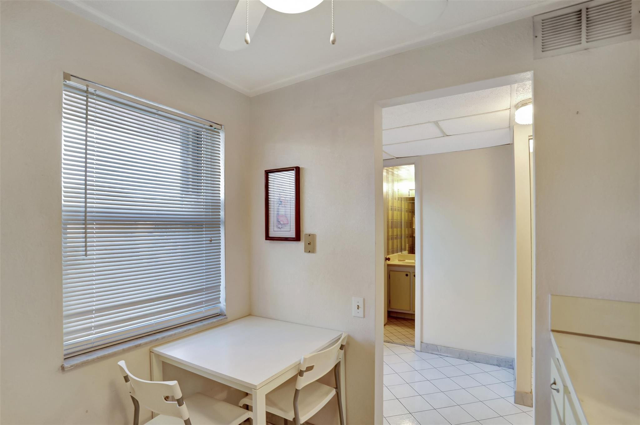 9151 Lime Bay Boulevard 302, Tamarac Unit: 302