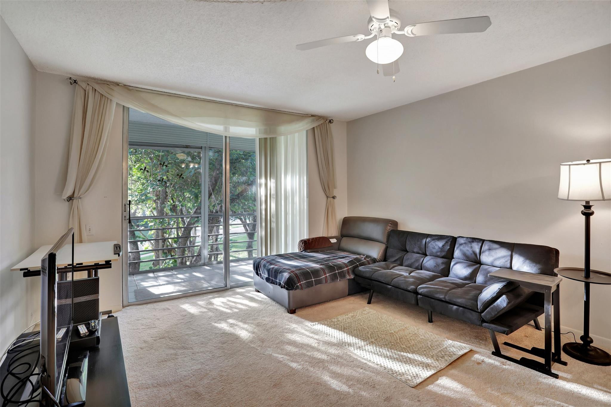 9151 Lime Bay Boulevard 302, Tamarac Unit: 302