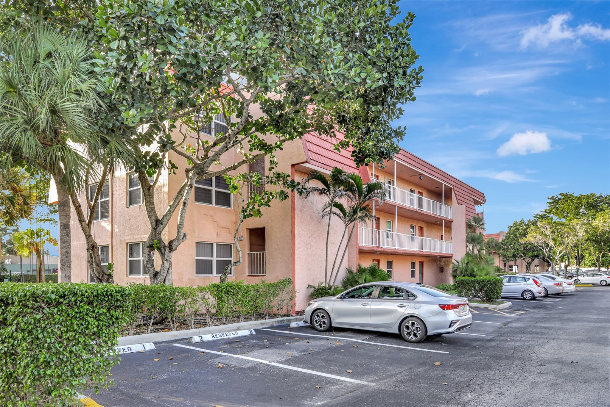 9151 Lime Bay Boulevard 302, Tamarac Unit: 302