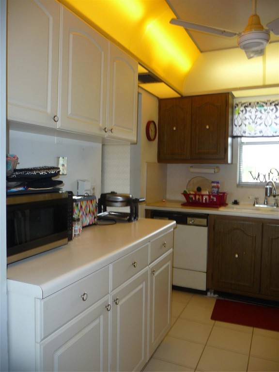 6650 Royal Palm Blvd 304C