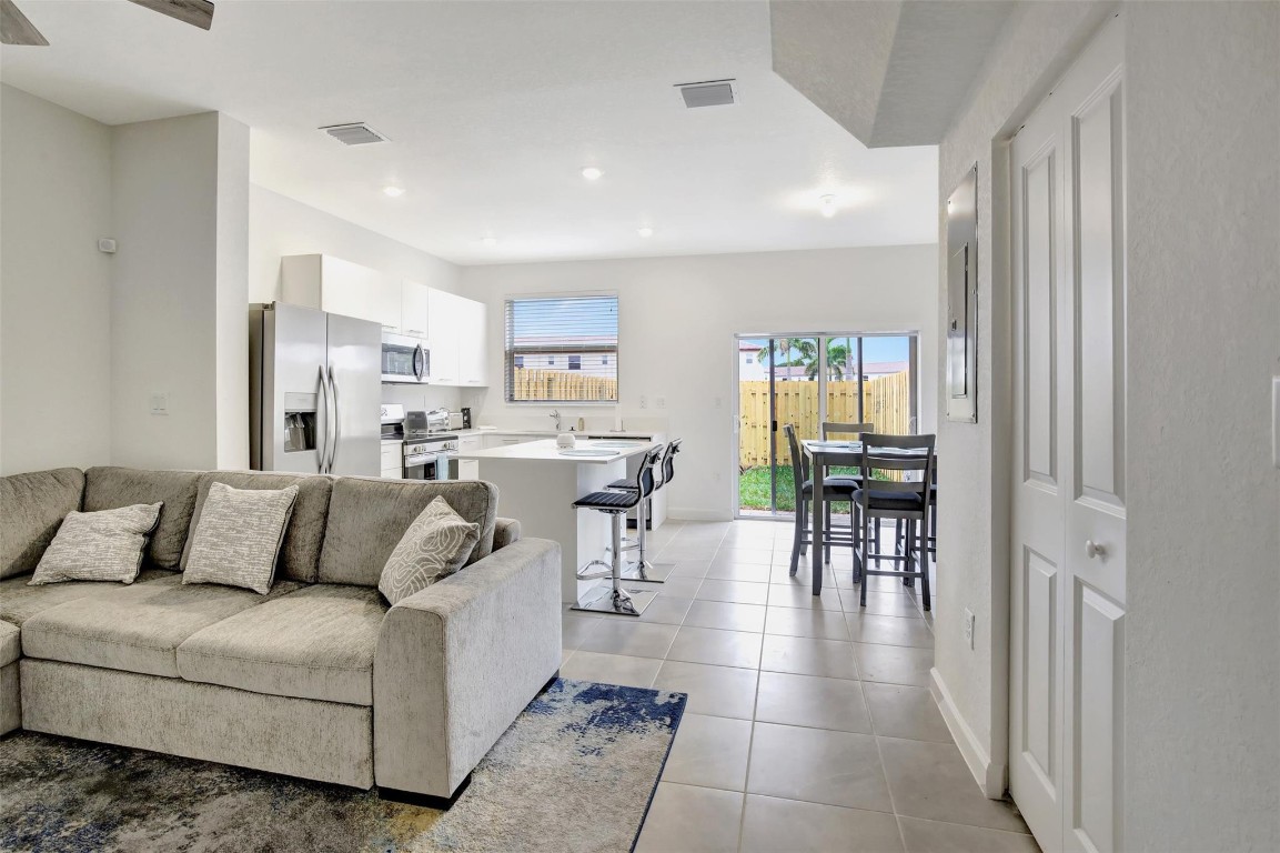 12209 NW 24th Place, Miami