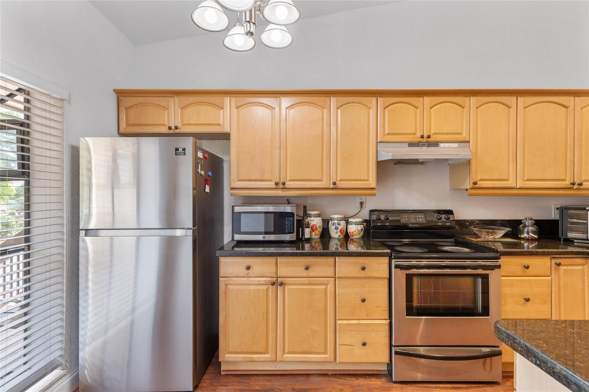 1905 SW 15 ST Apt 6