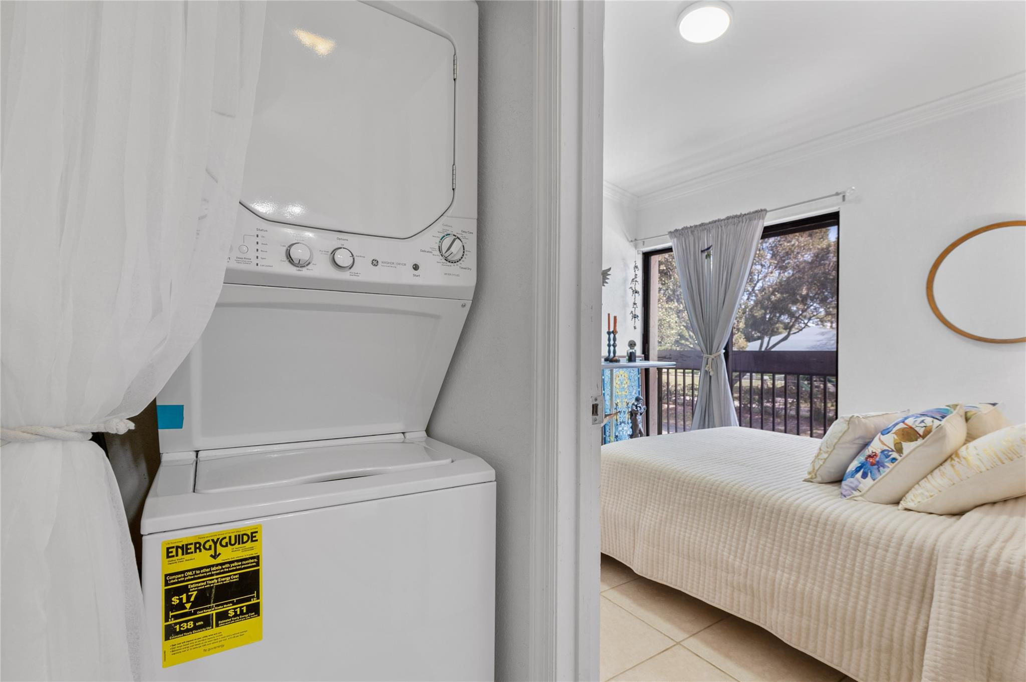 1905 SW 15 ST Apt 6