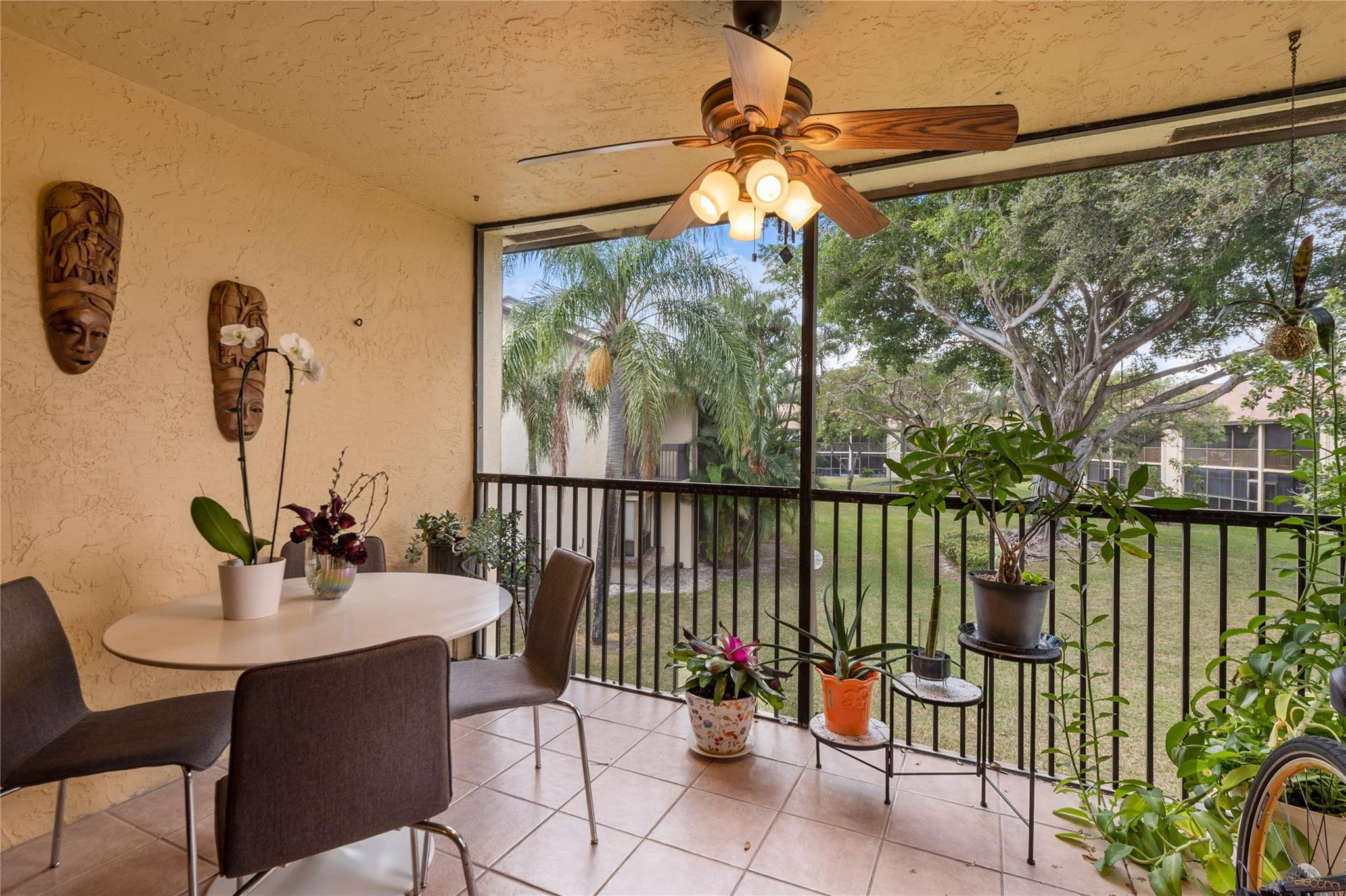 1905 SW 15 ST Apt 6