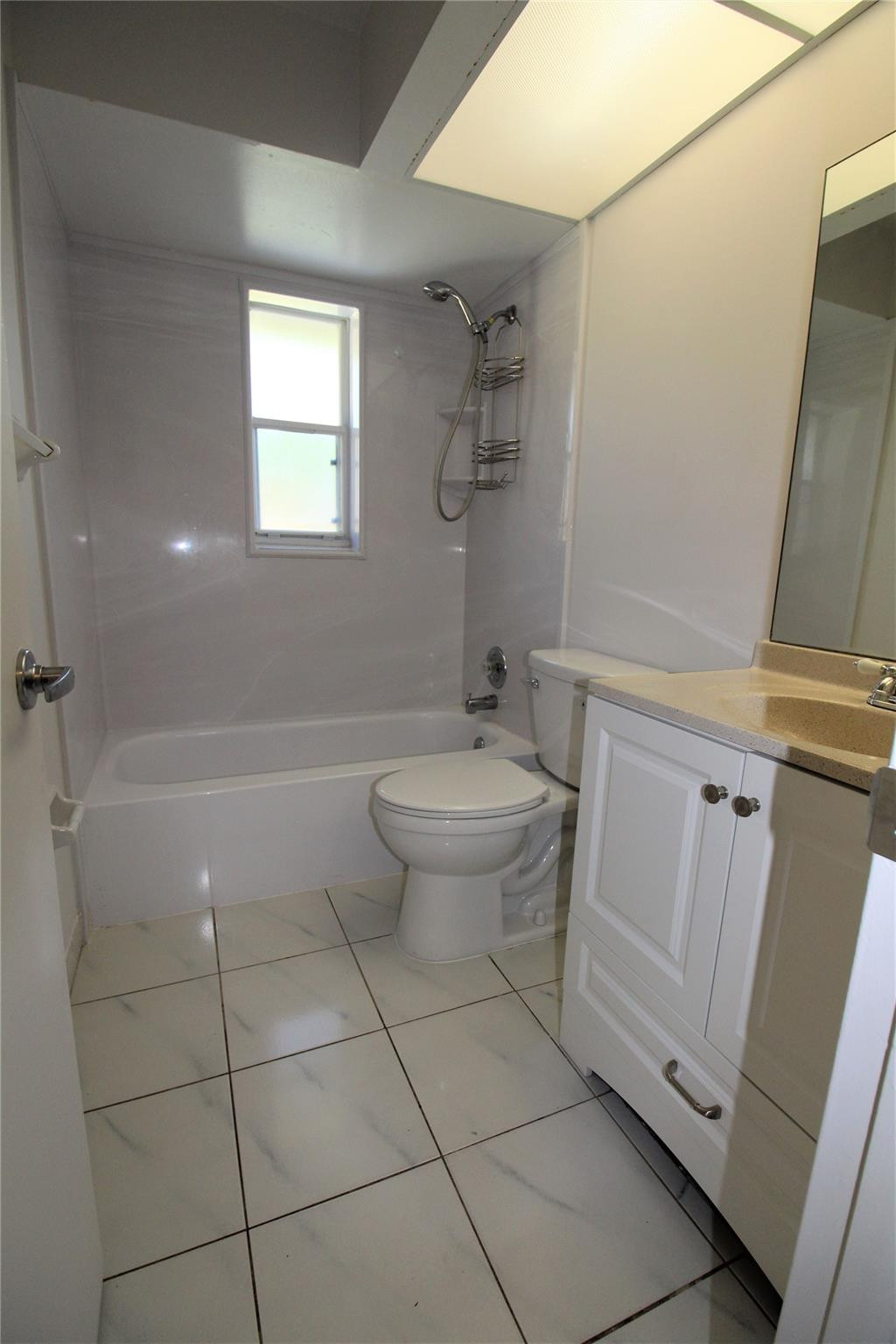 131 SW 11th Ave