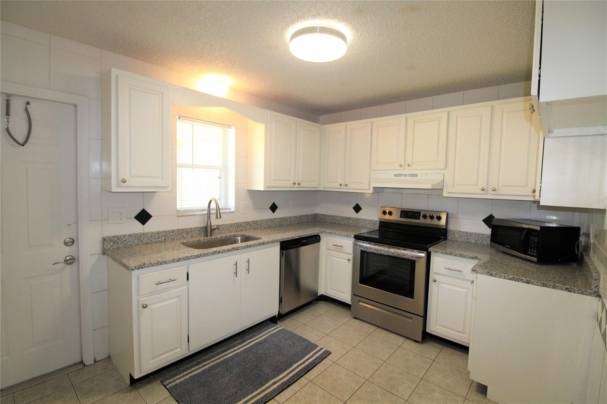 131 SW 11th Ave