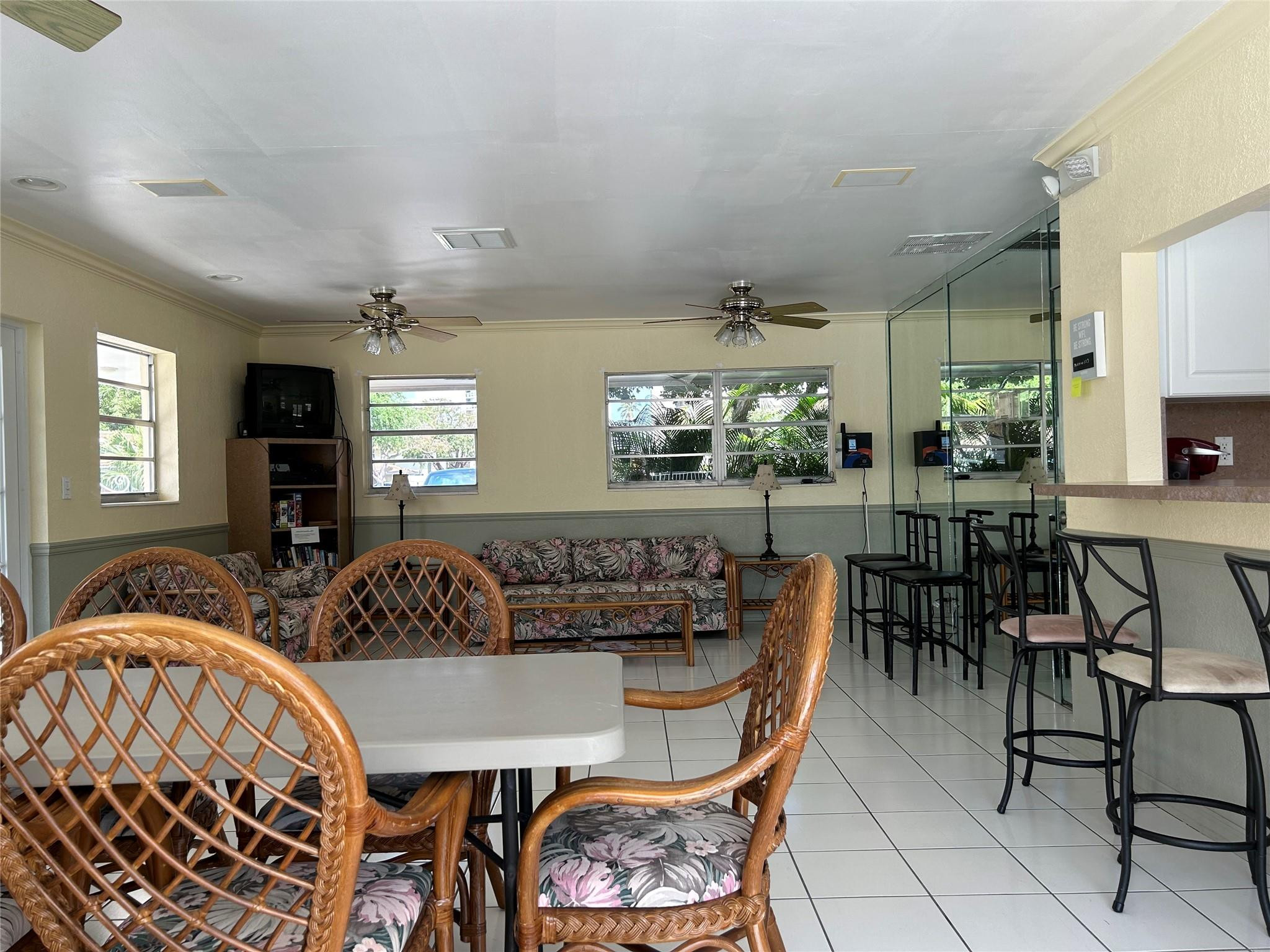 1340 NE 28th Ave 129