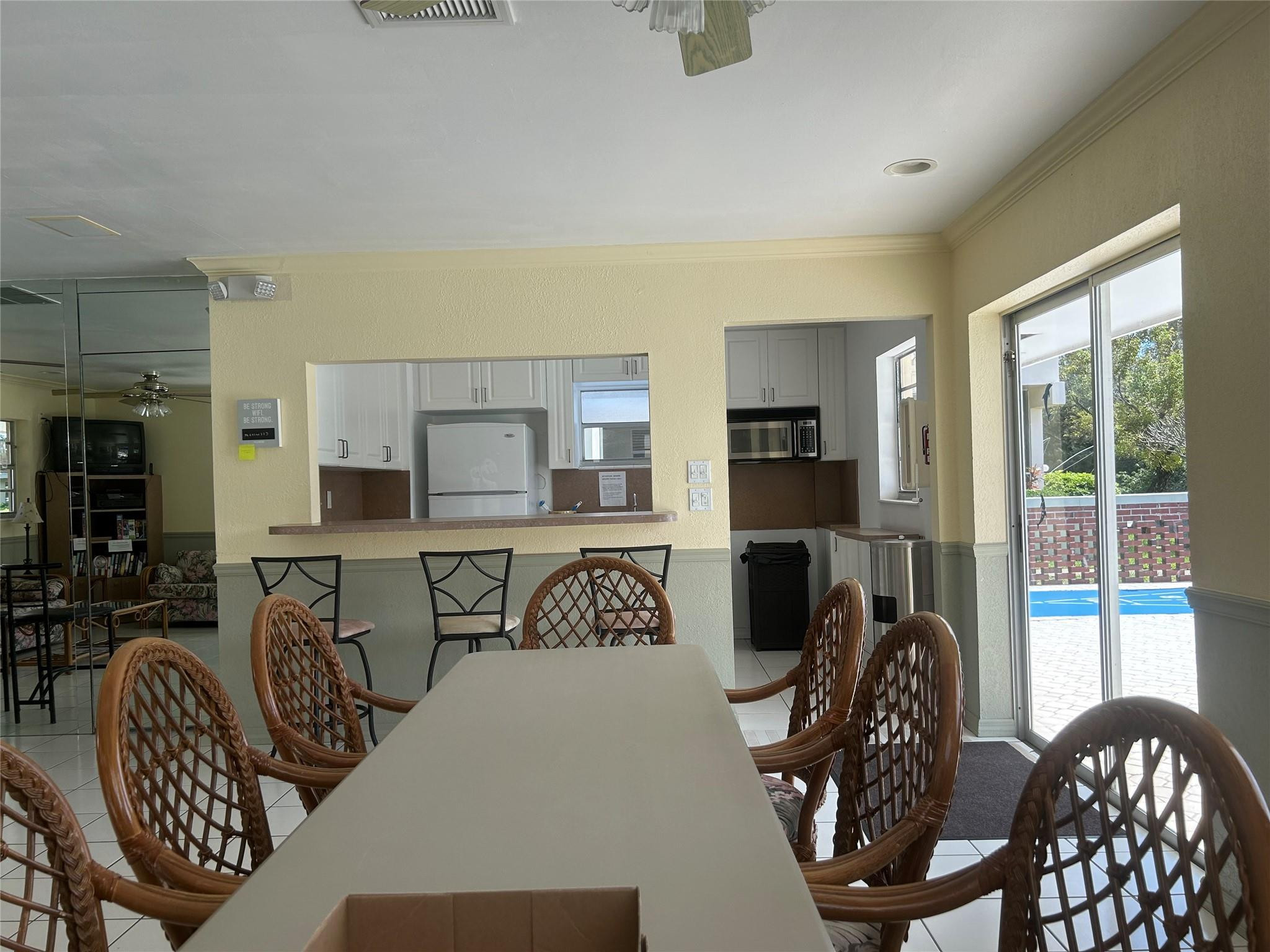 1340 NE 28th Ave 129