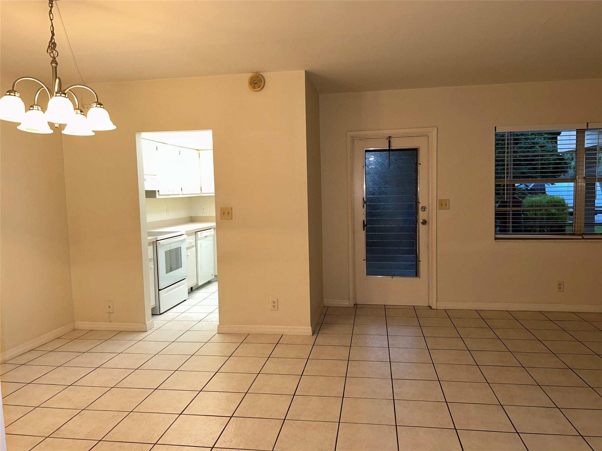 1340 NE 28th Ave 129