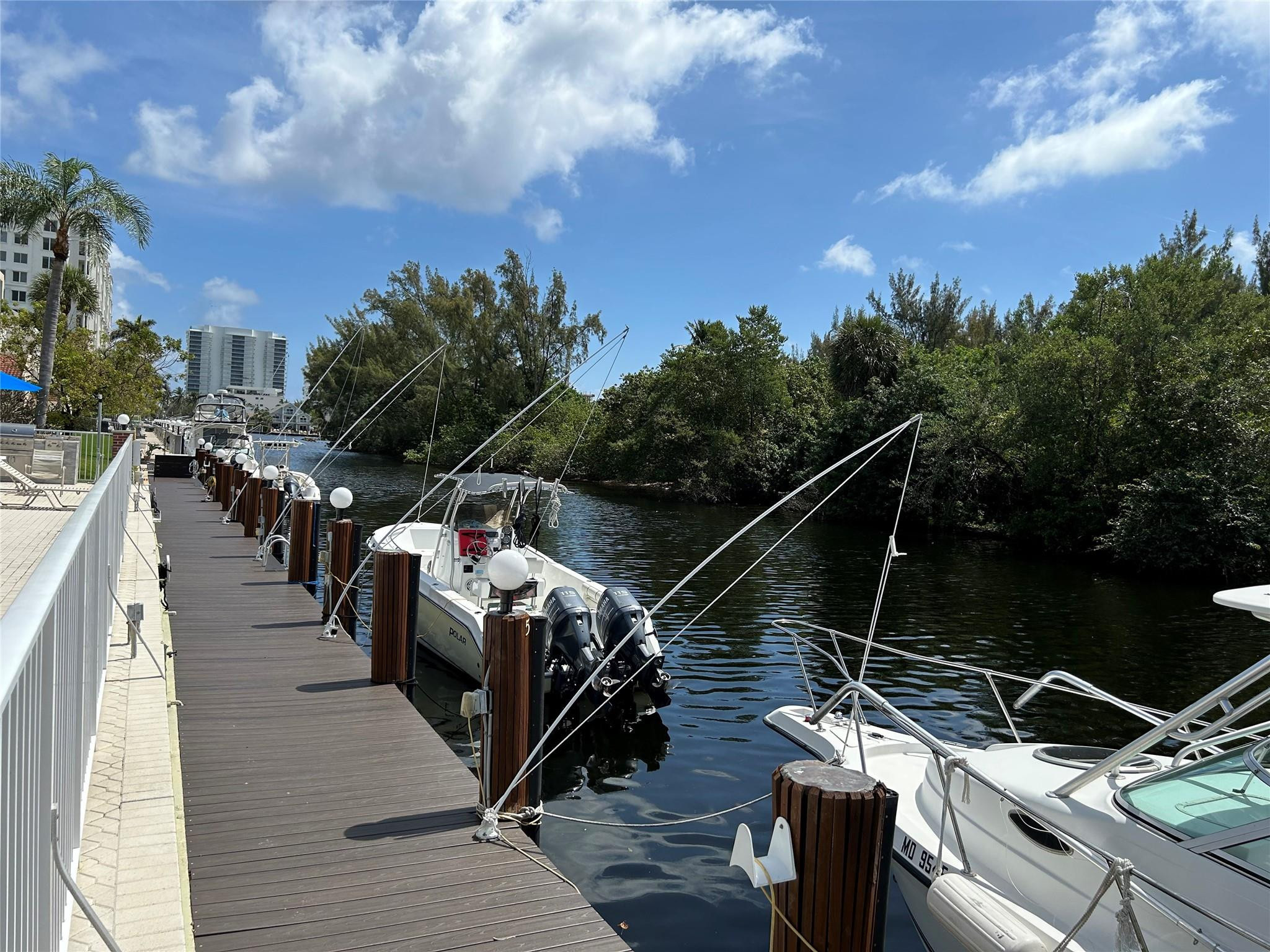 1340 NE 28th Ave 129