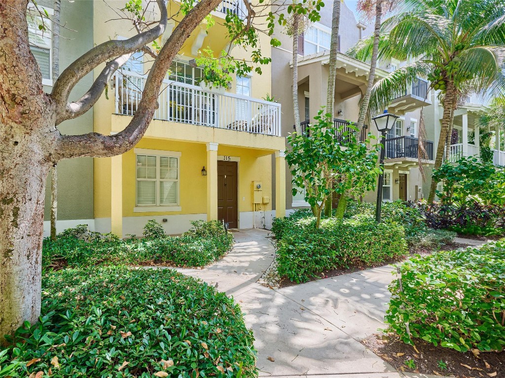 115 E Coda Circle, Delray Beach