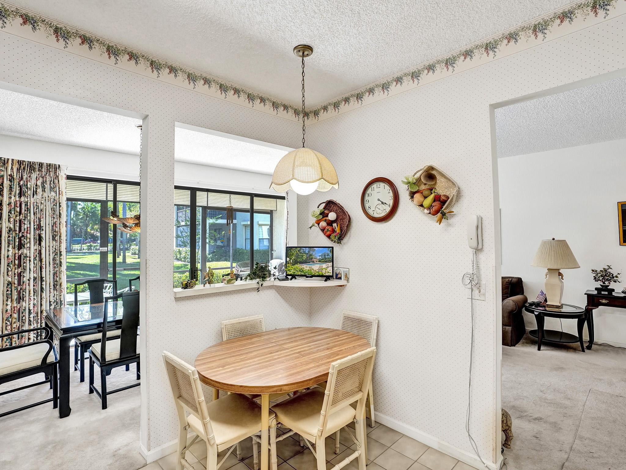 5790 Coach House Cir C