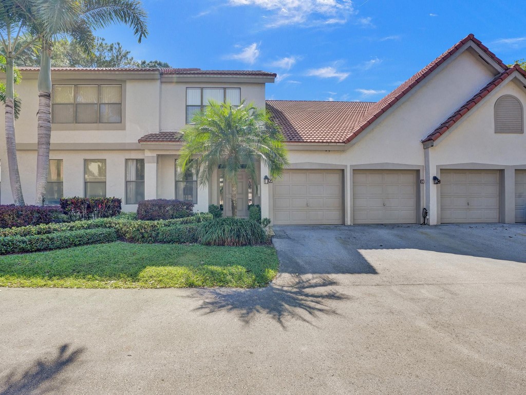 5790 Coach House Cir C