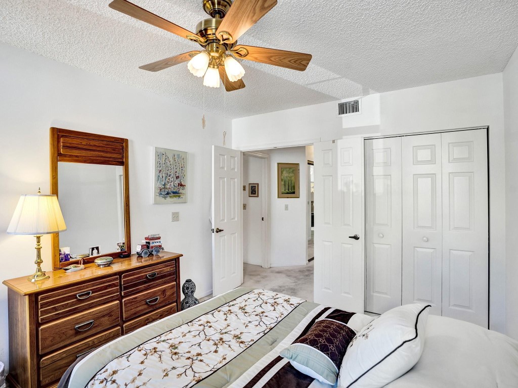 5790 Coach House Cir C