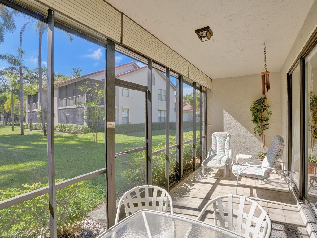 5790 Coach House Cir C