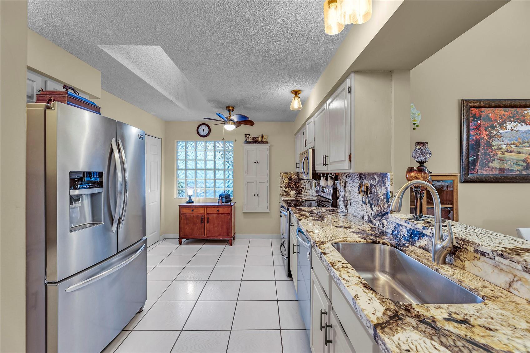 11684 NW 19 Drive 11684