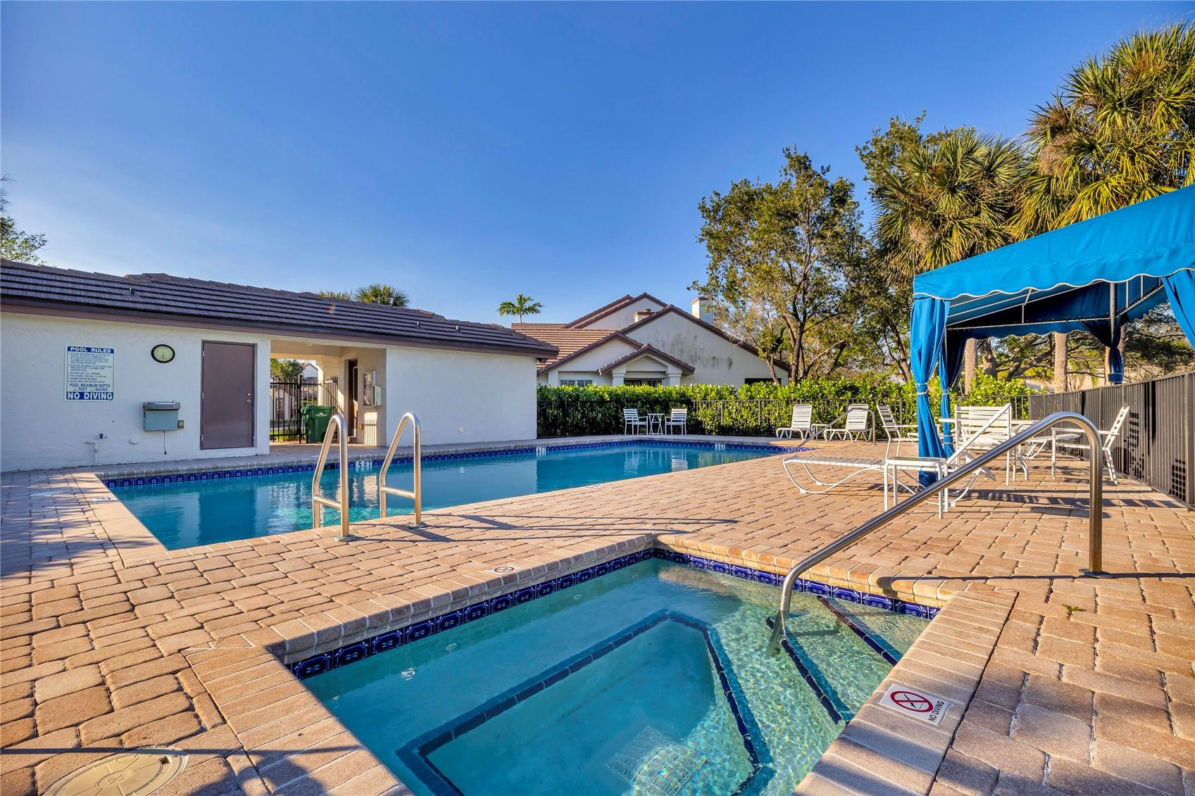 11684 NW 19 Drive 11684