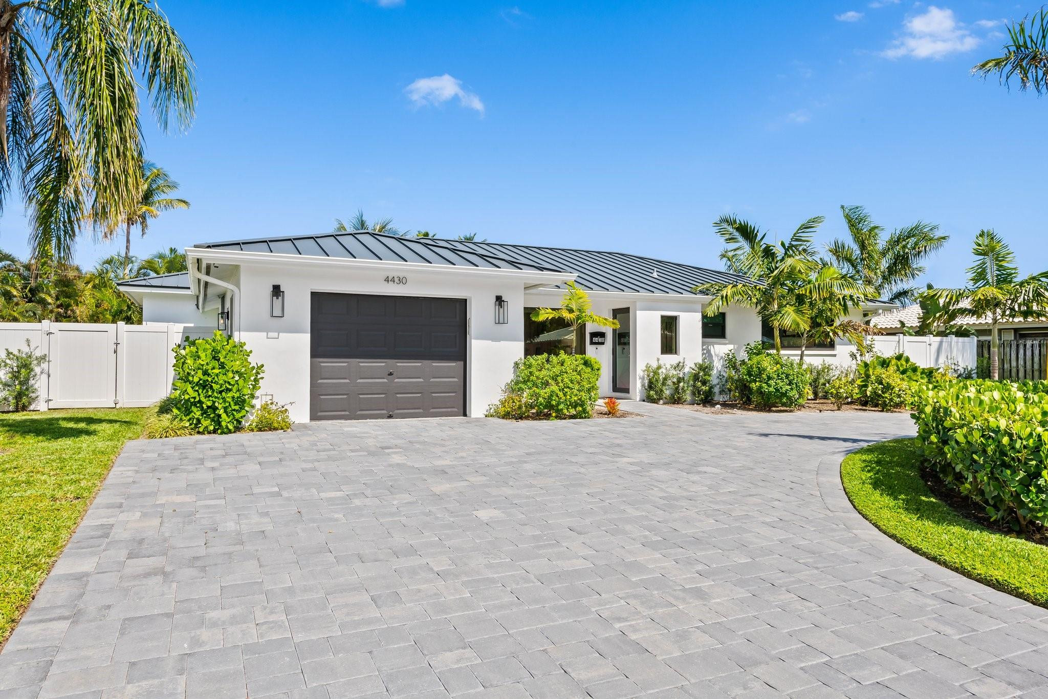 4430 NE 28th Ave