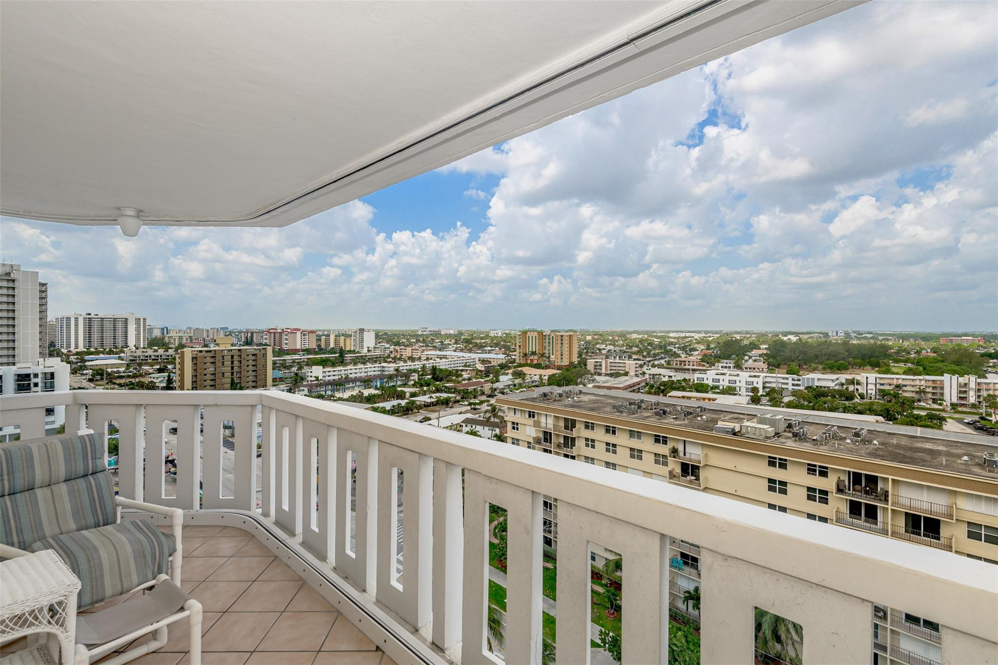 1012 N Ocean Blvd 1412