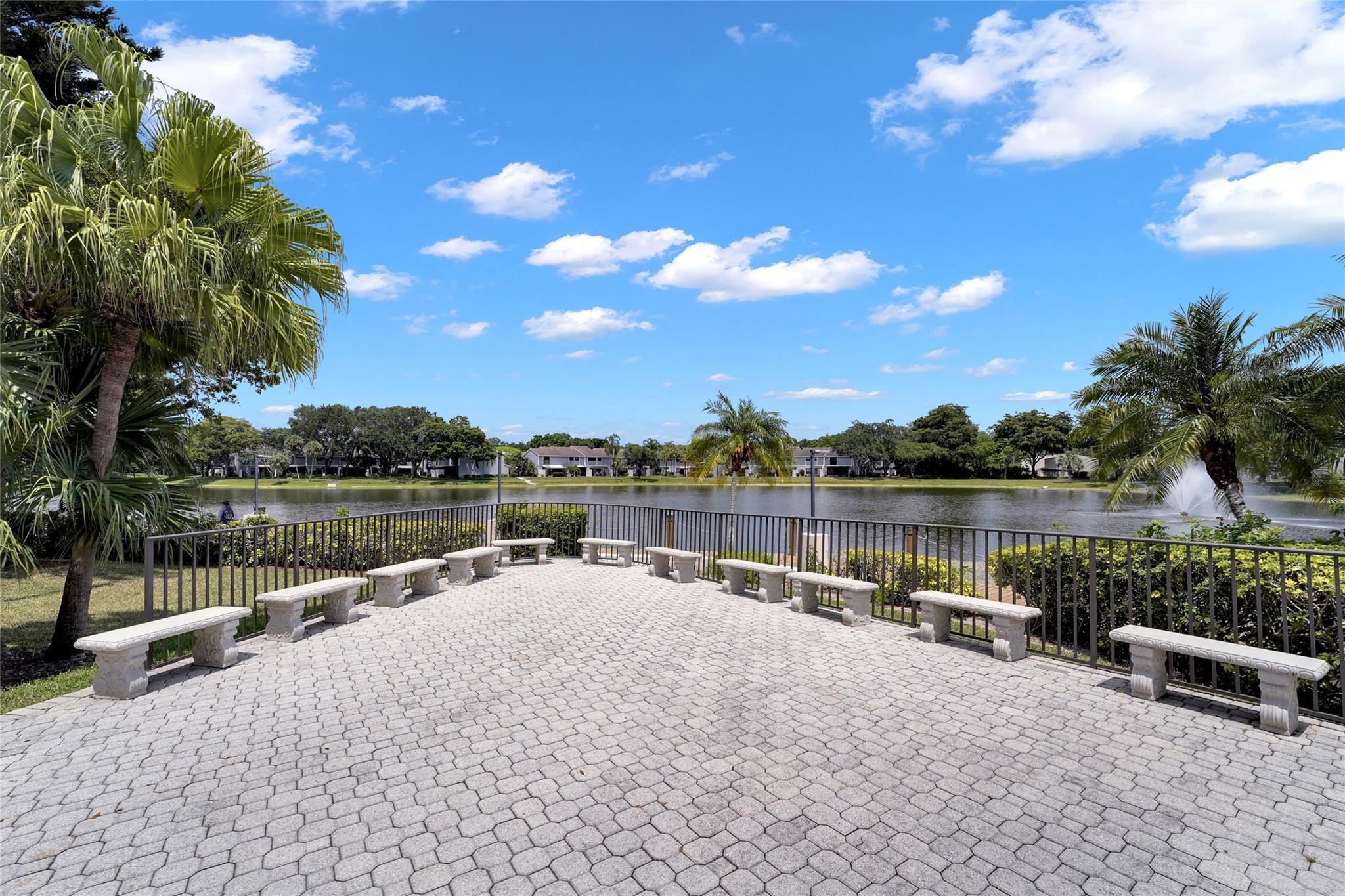 3961 Cocoplum Cir 3662