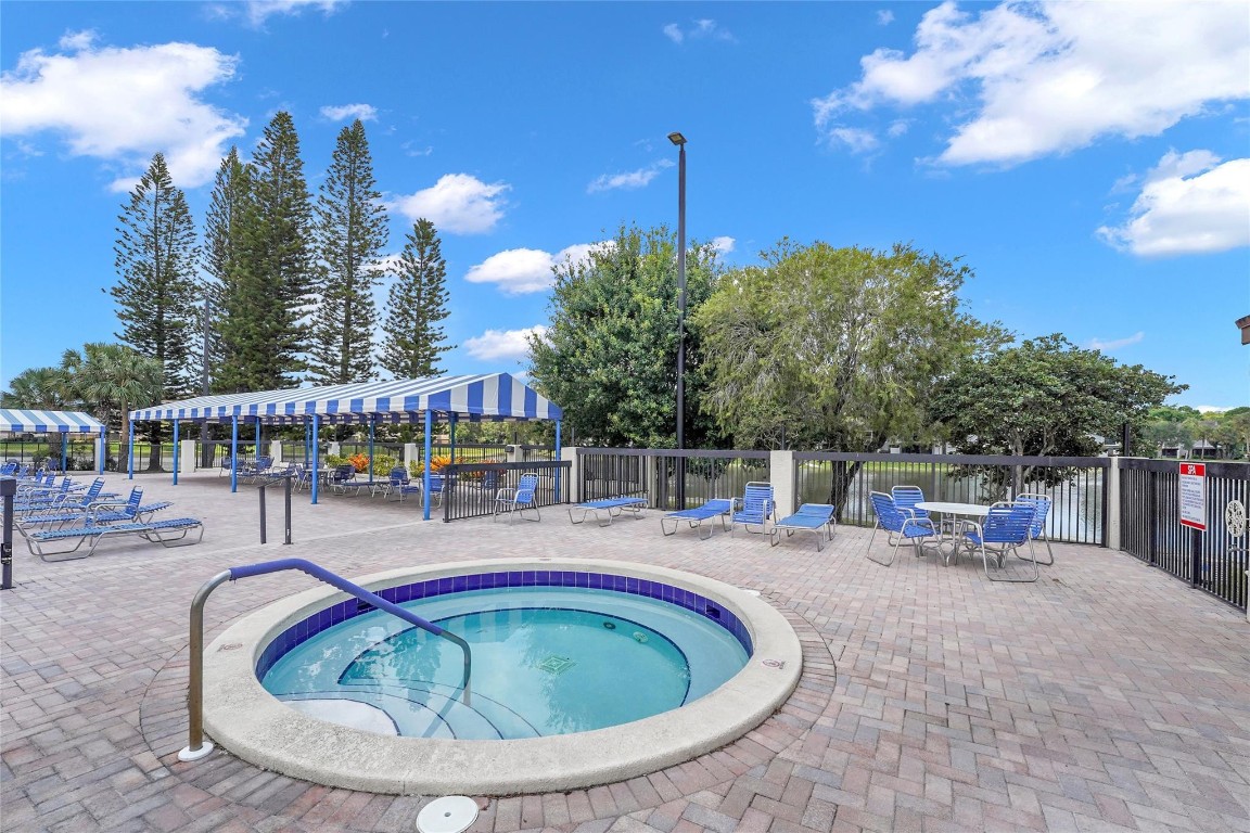 3961 Cocoplum Cir 3662