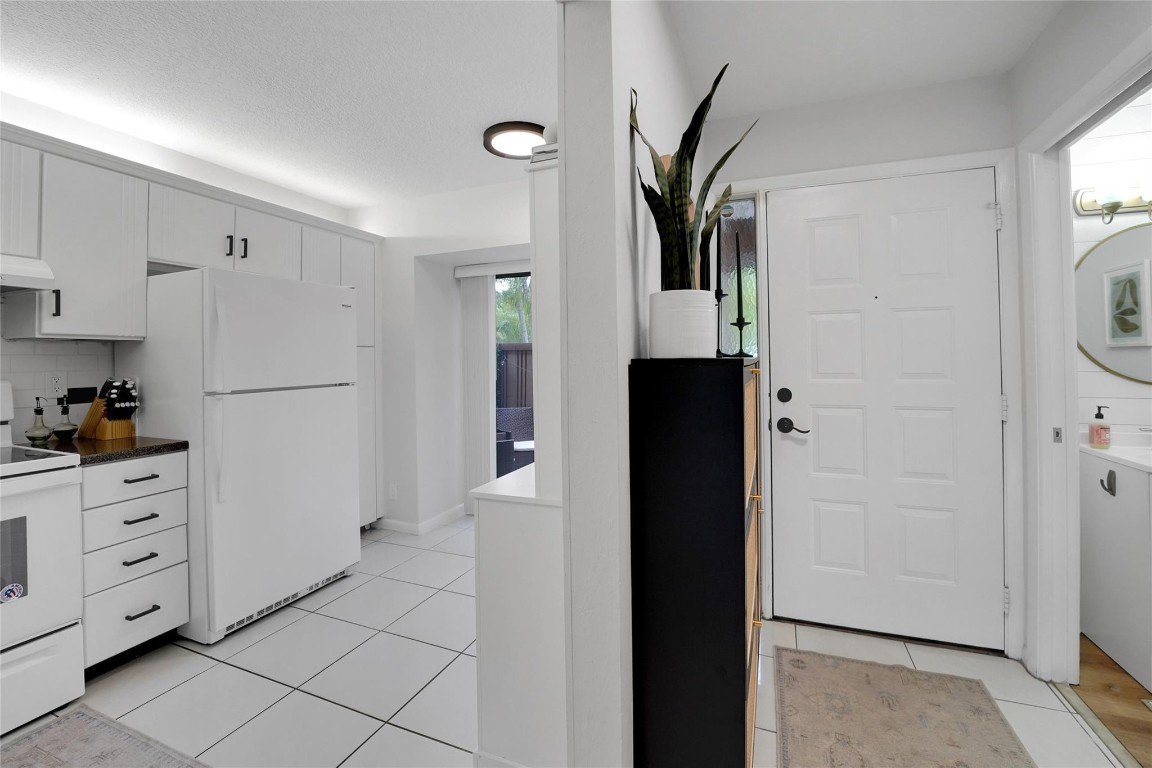 3961 Cocoplum Cir 3662