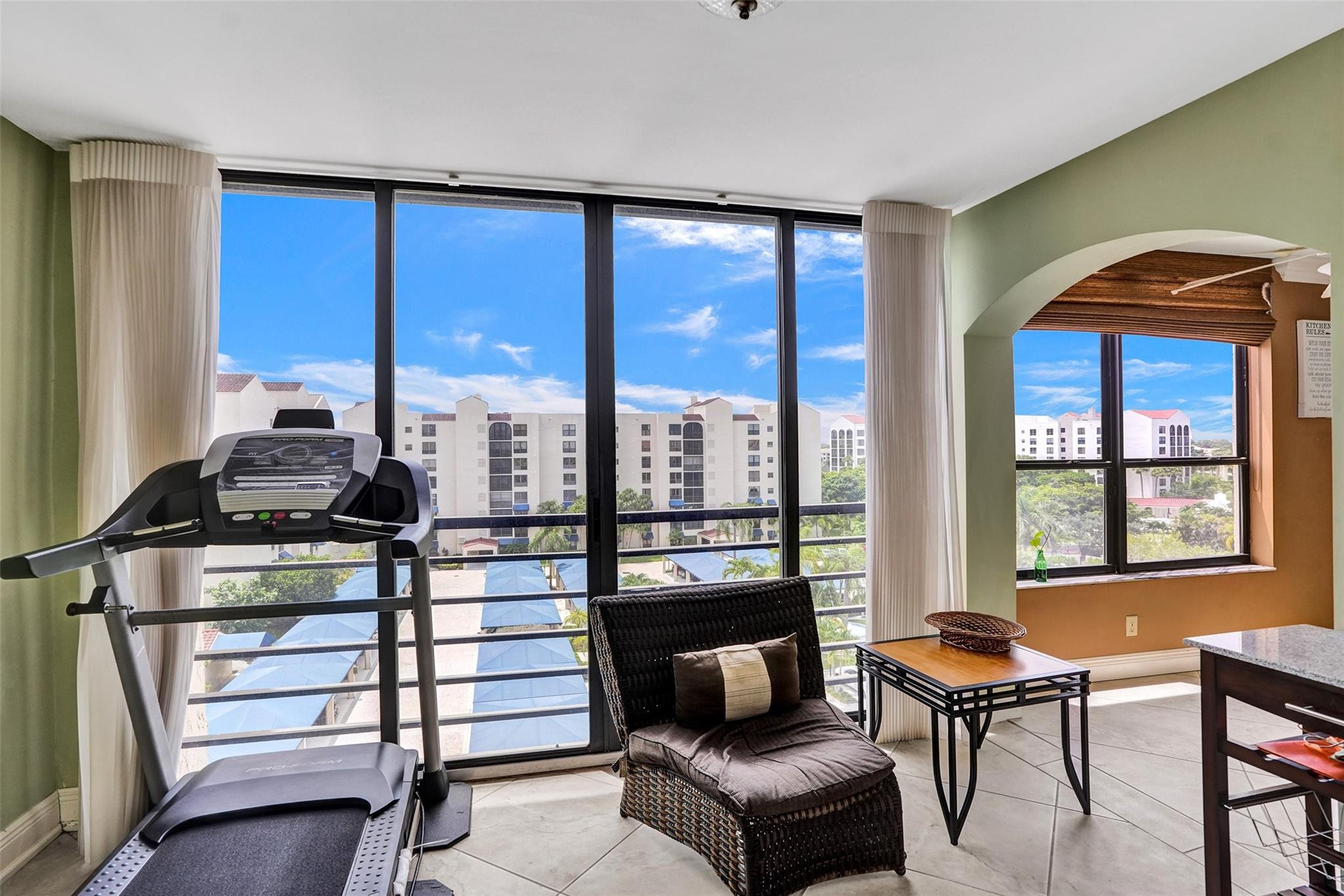 7568 Regency Lake Dr 701
