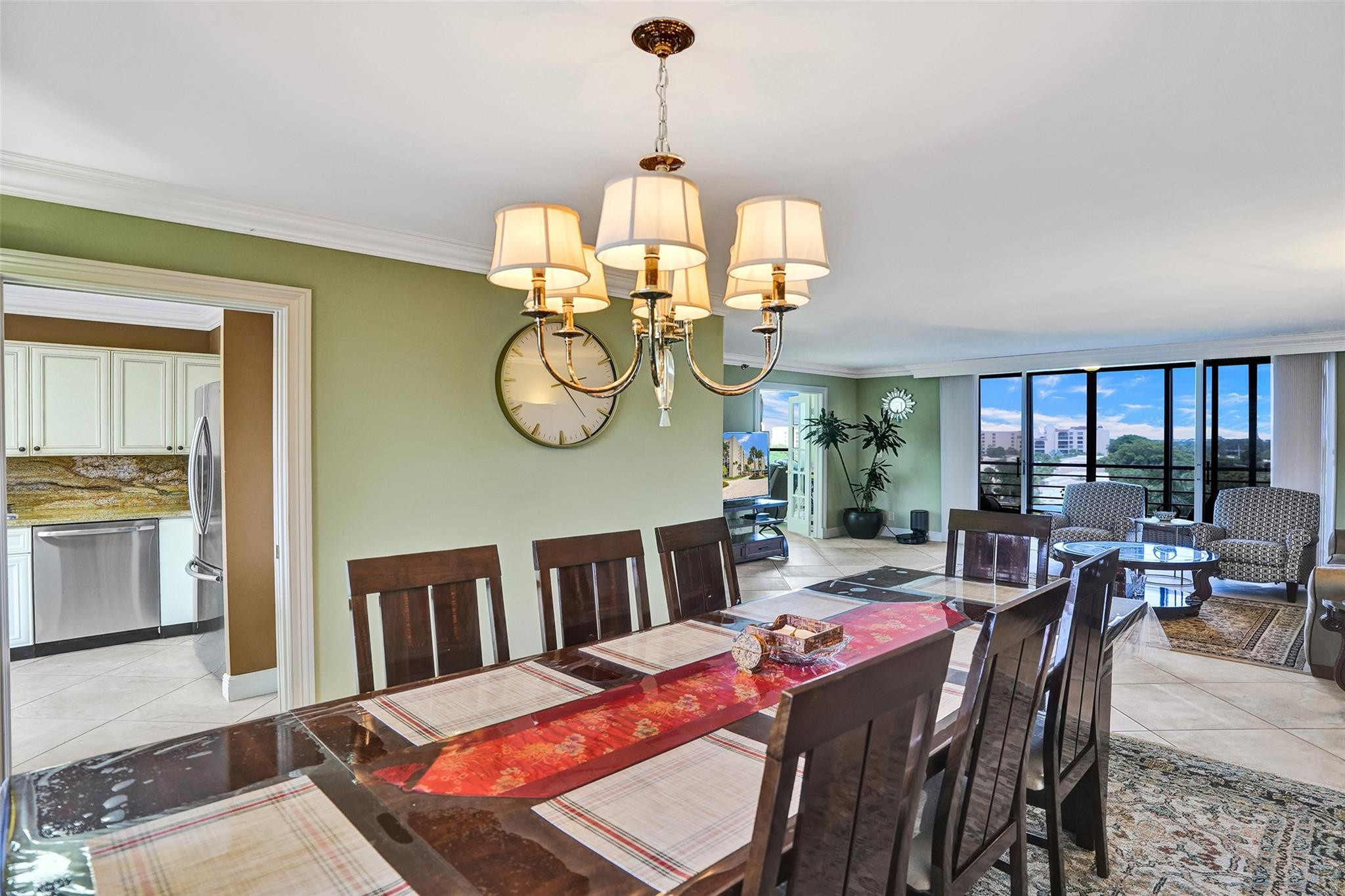 7568 Regency Lake Dr 701