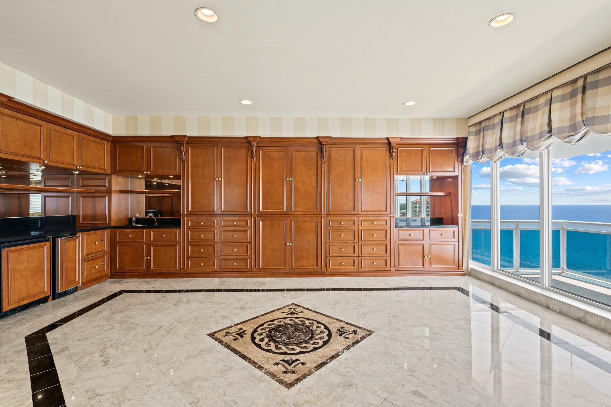 3430 Galt Ocean Dr 1711