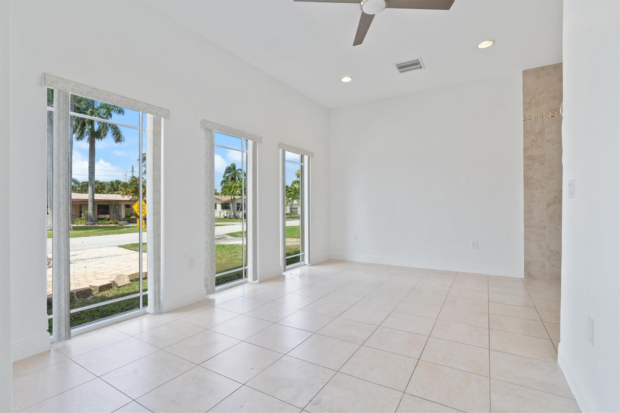750 NW 37th St