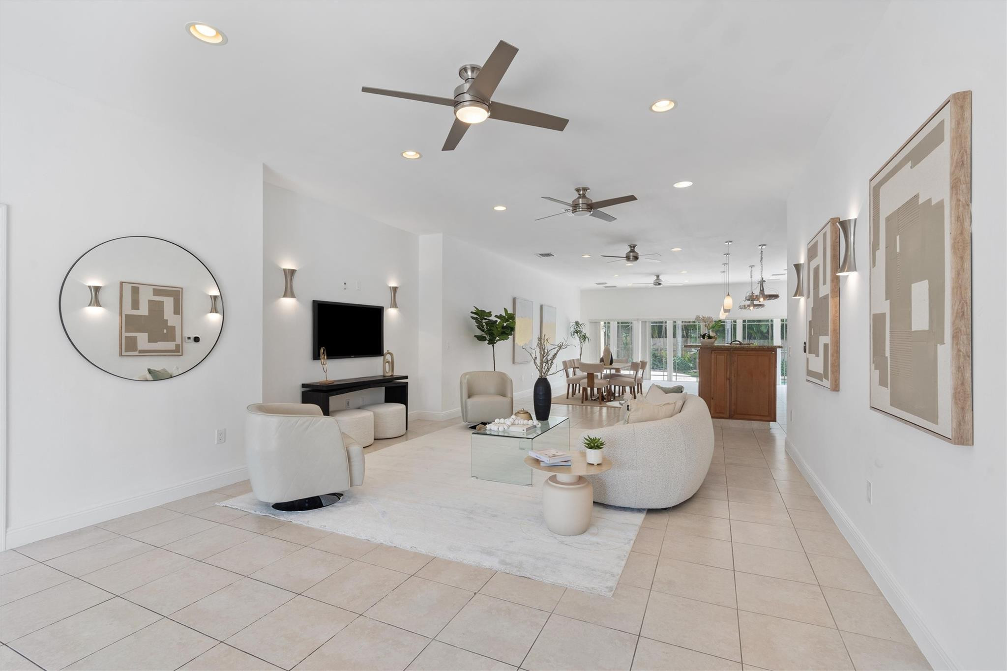 750 NW 37th St