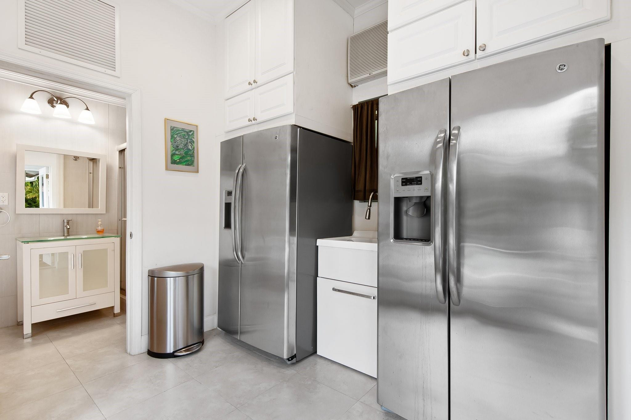 340 NW 35th St