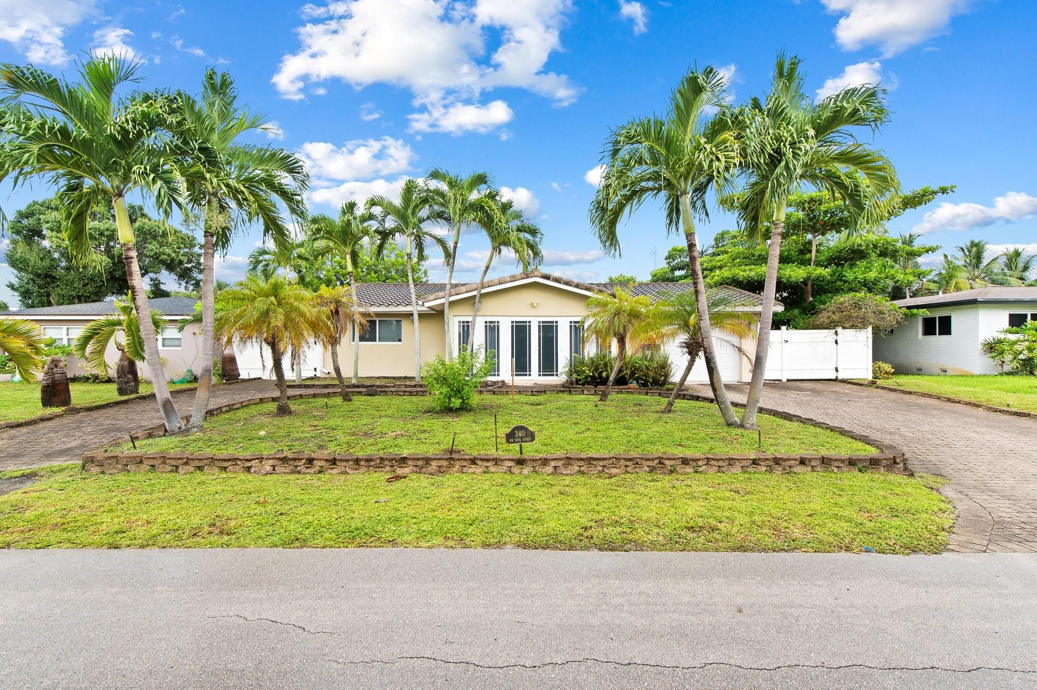 340 NW 35th St
