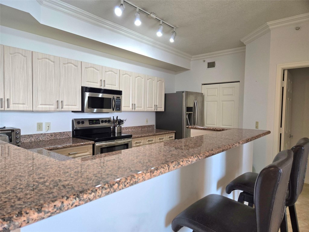 3594 S Ocean Blvd 1006