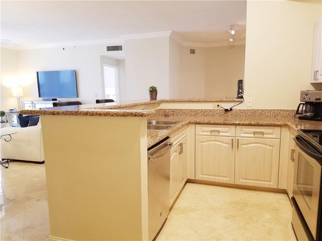 3594 S Ocean Blvd 1006