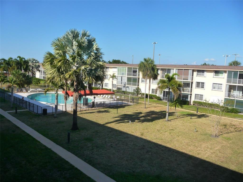 4500 N Federal Hwy 328D