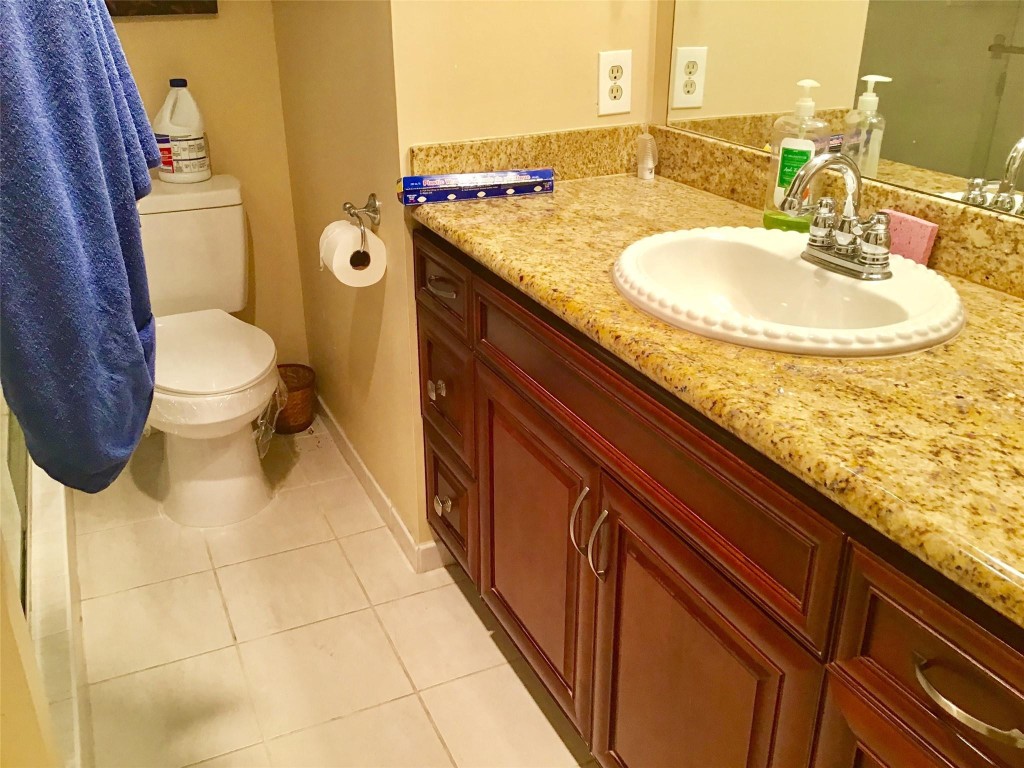 3033 Newcastle B 3033, Boca Raton Unit: 3033