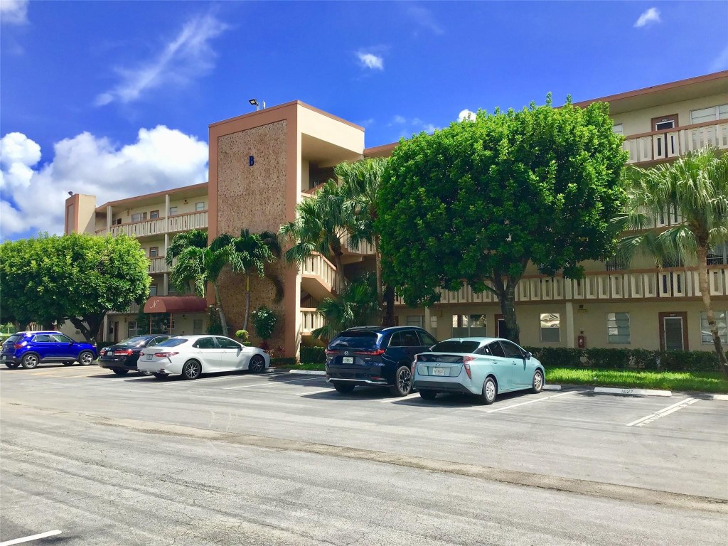 3033 Newcastle B 3033, Boca Raton Unit: 3033