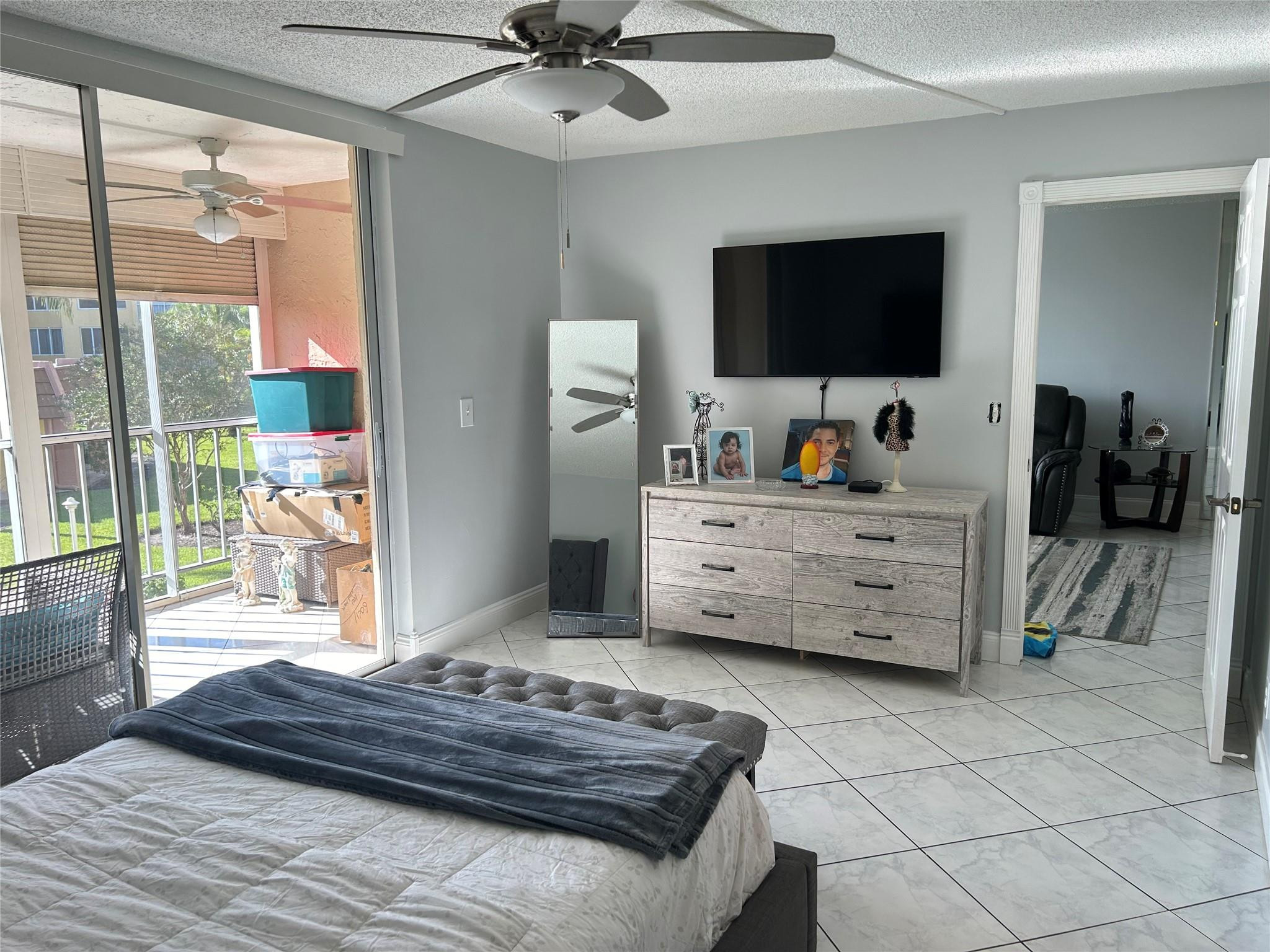 6700 Royal Palm Blvd 206D