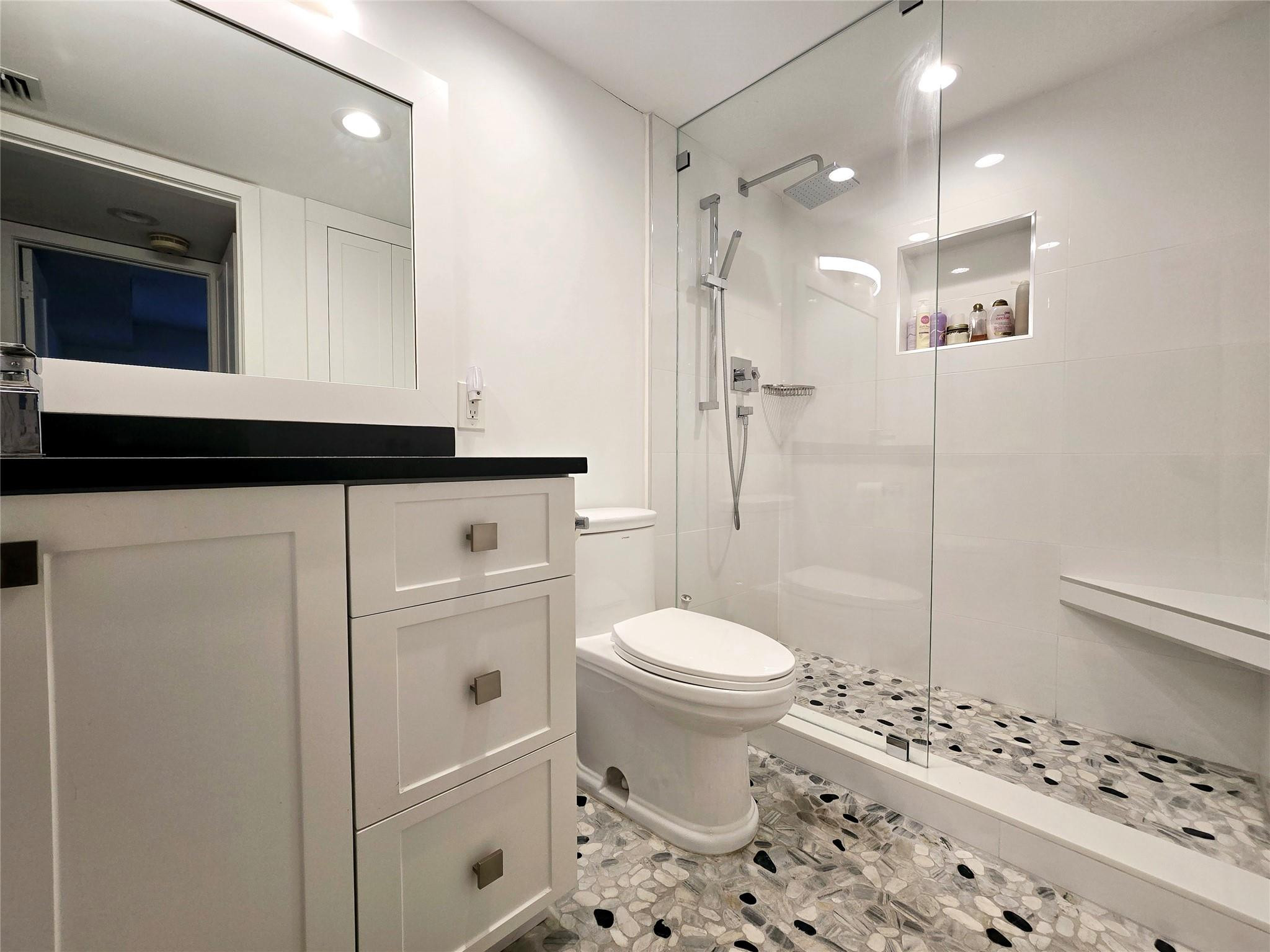 3502 Bimini Ln B3