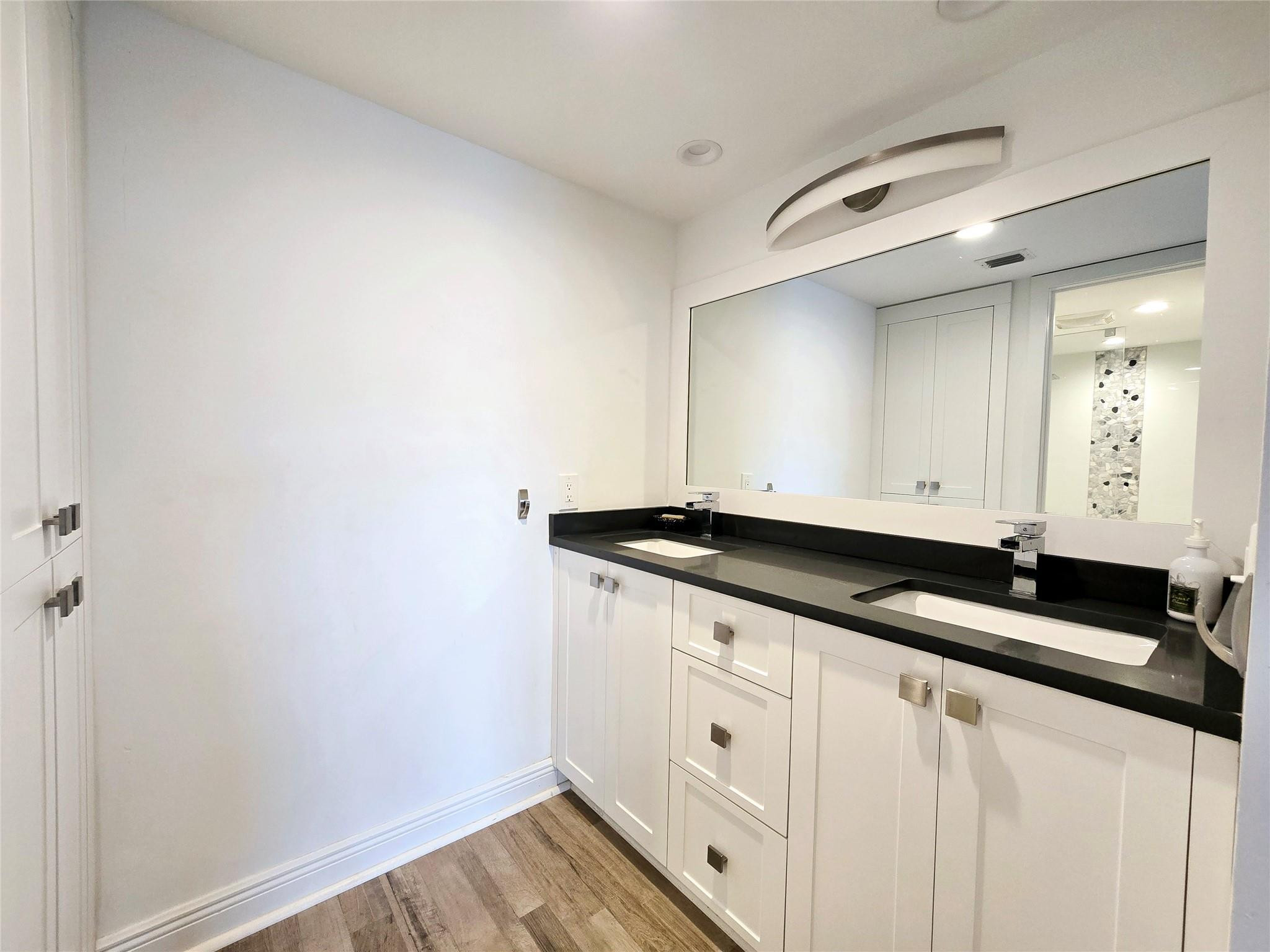 3502 Bimini Ln B3