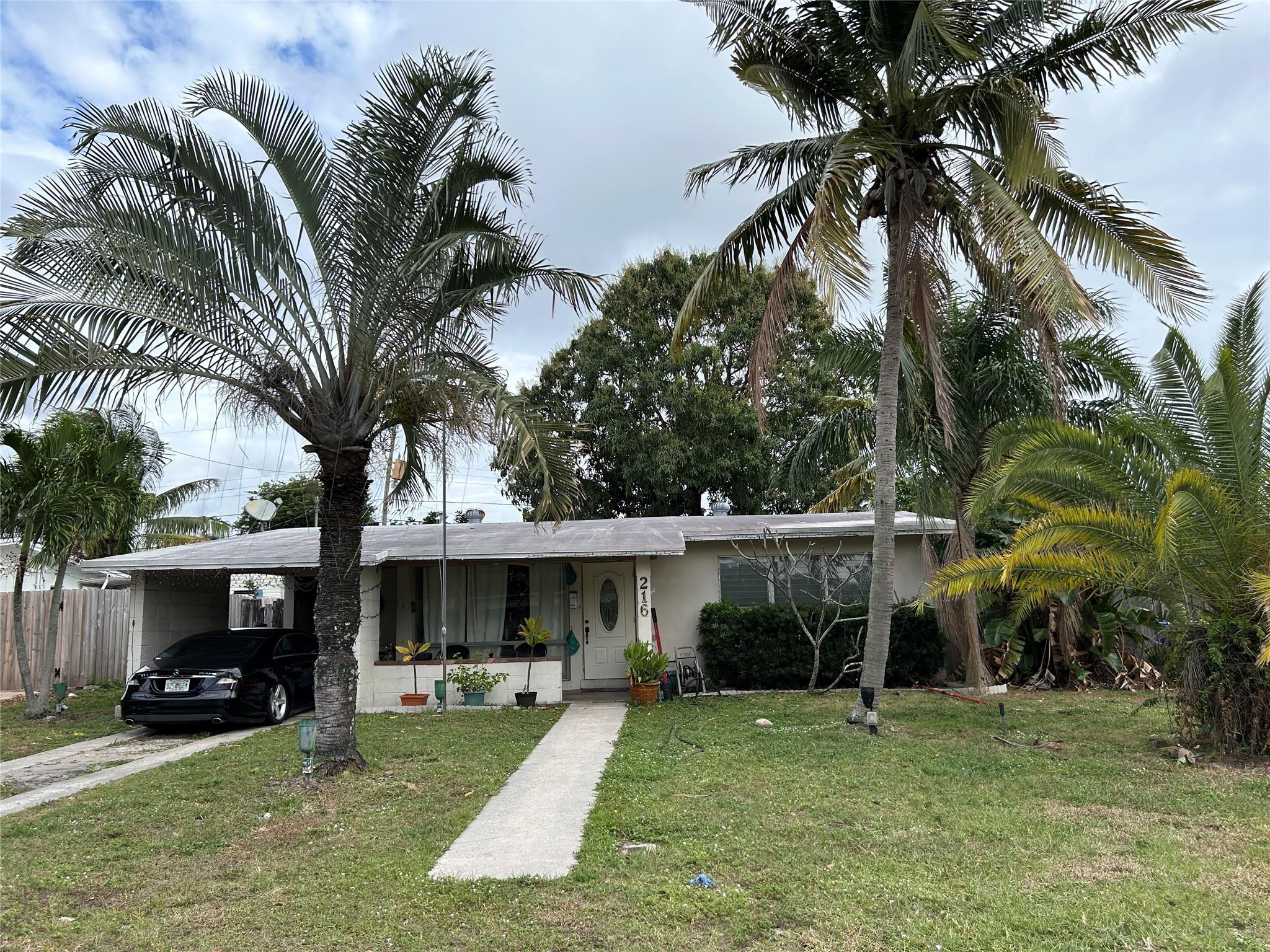 216 NE 15th Ave