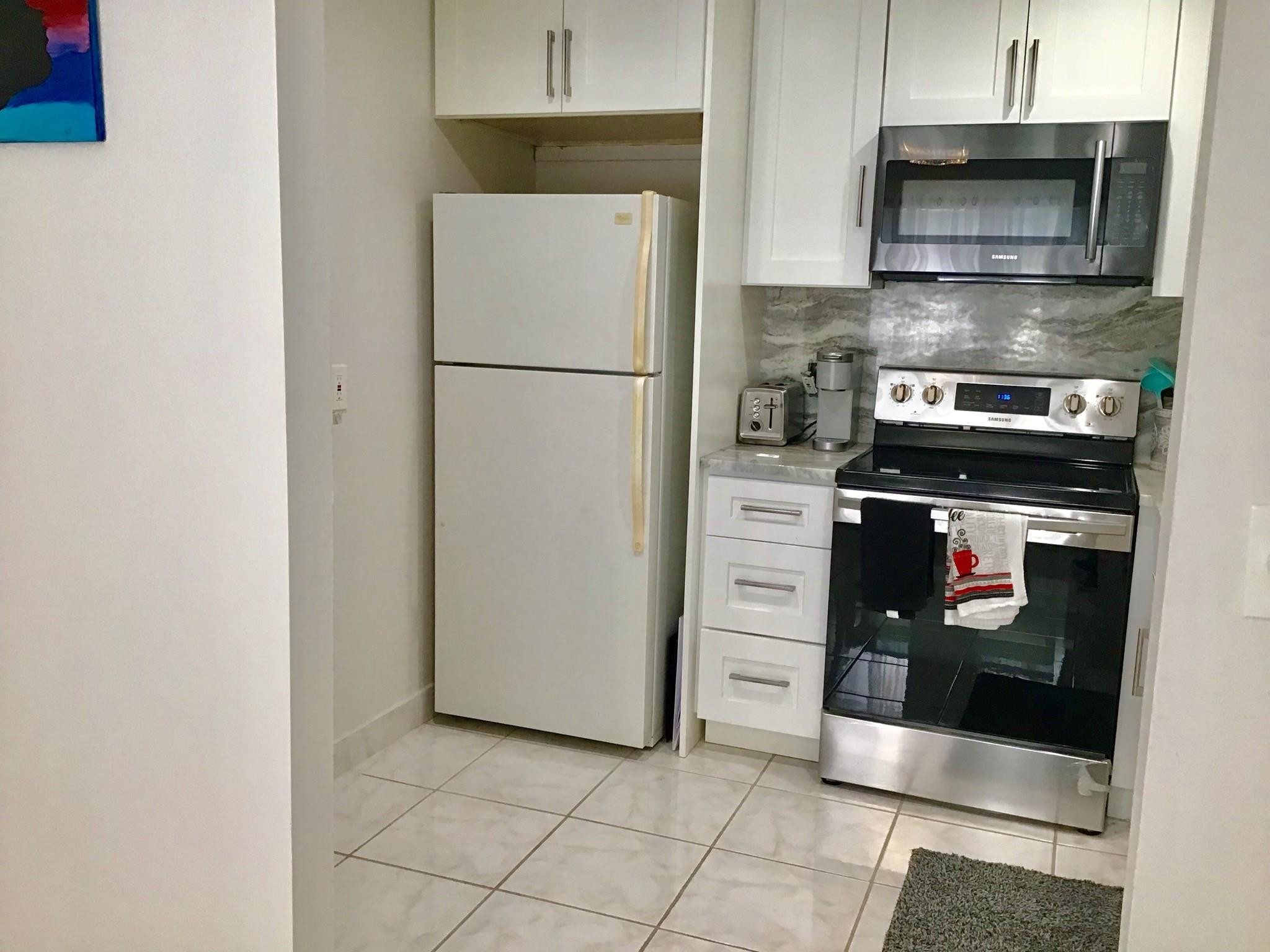 239 Brittany E 239