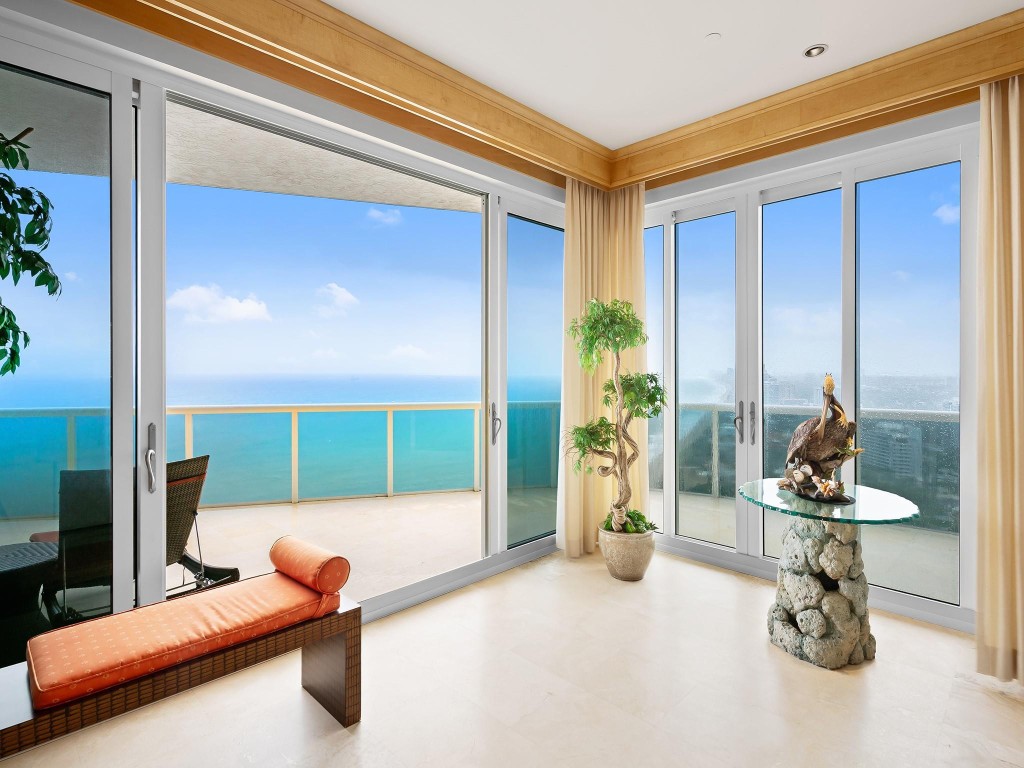 3200 N Ocean Blvd PH - 2910