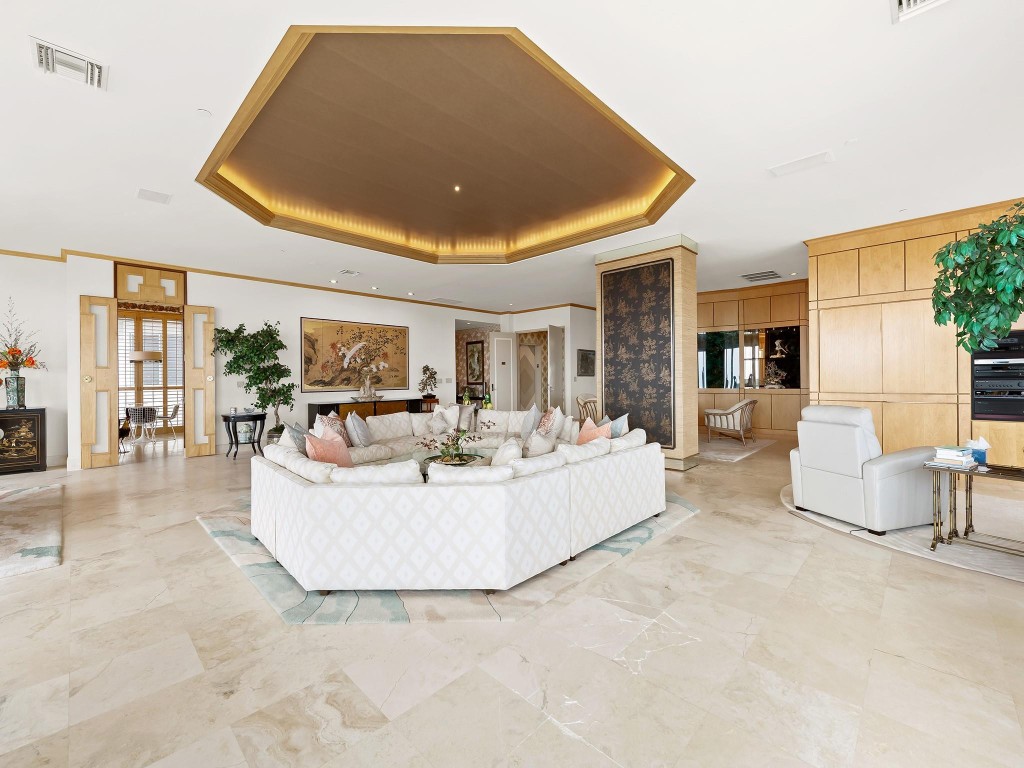 3200 N Ocean Blvd PH - 2910