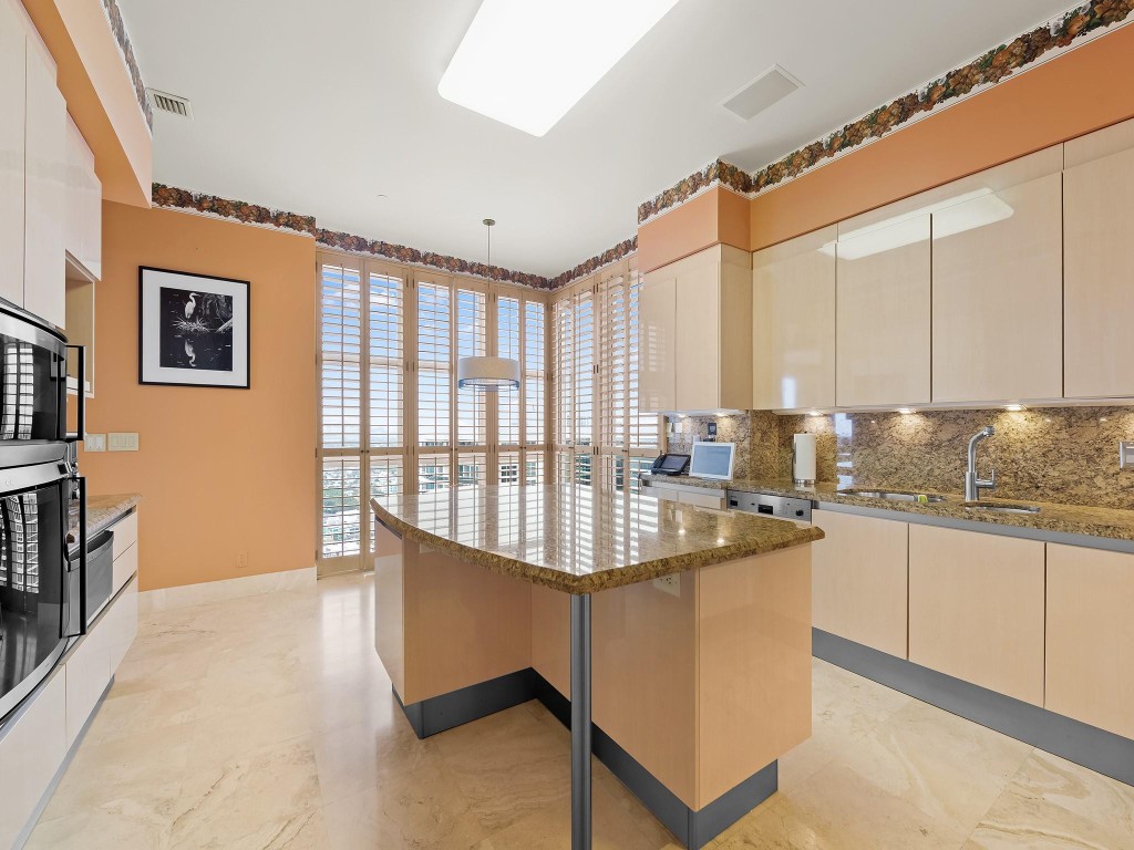 3200 N Ocean Blvd PH - 2910