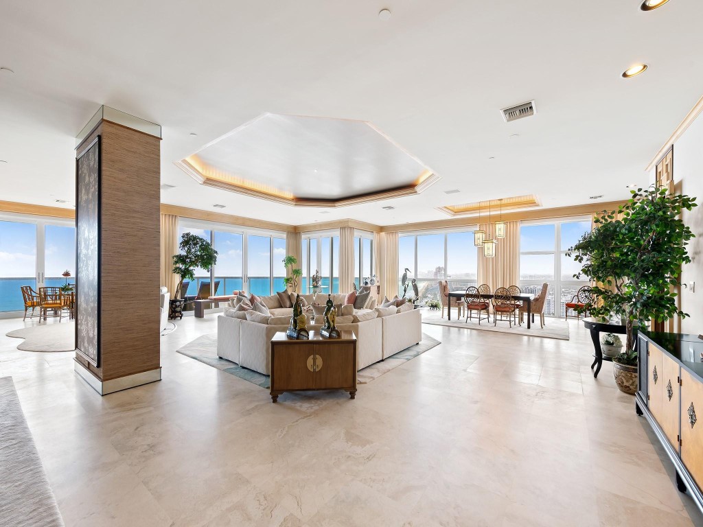 3200 N Ocean Blvd PH - 2910