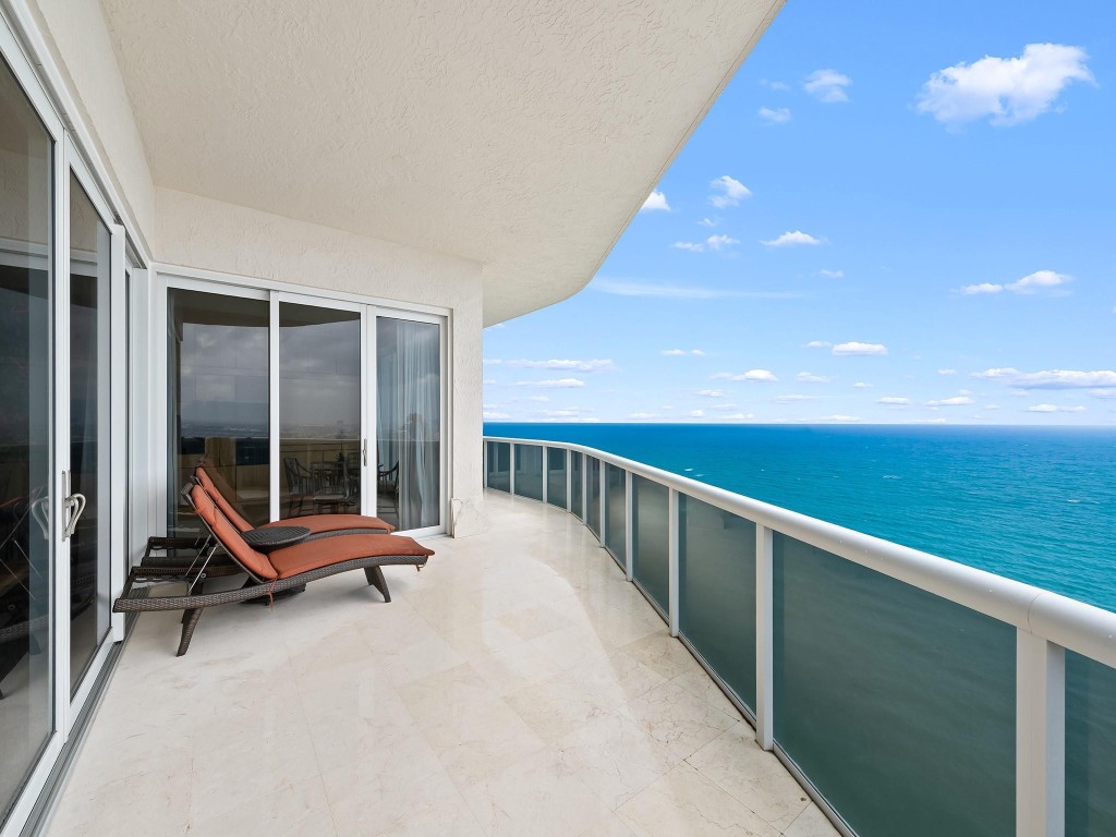 3200 N Ocean Blvd PH - 2910