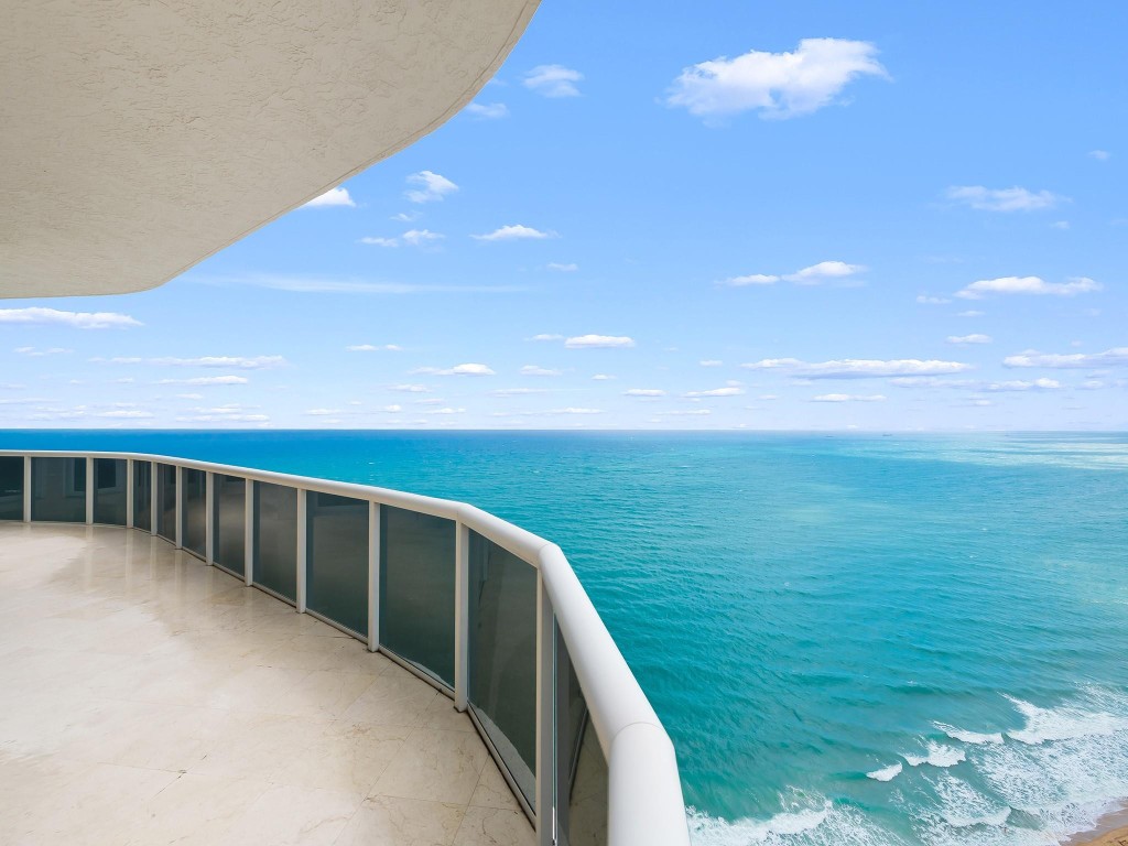 3200 N Ocean Blvd PH - 2910